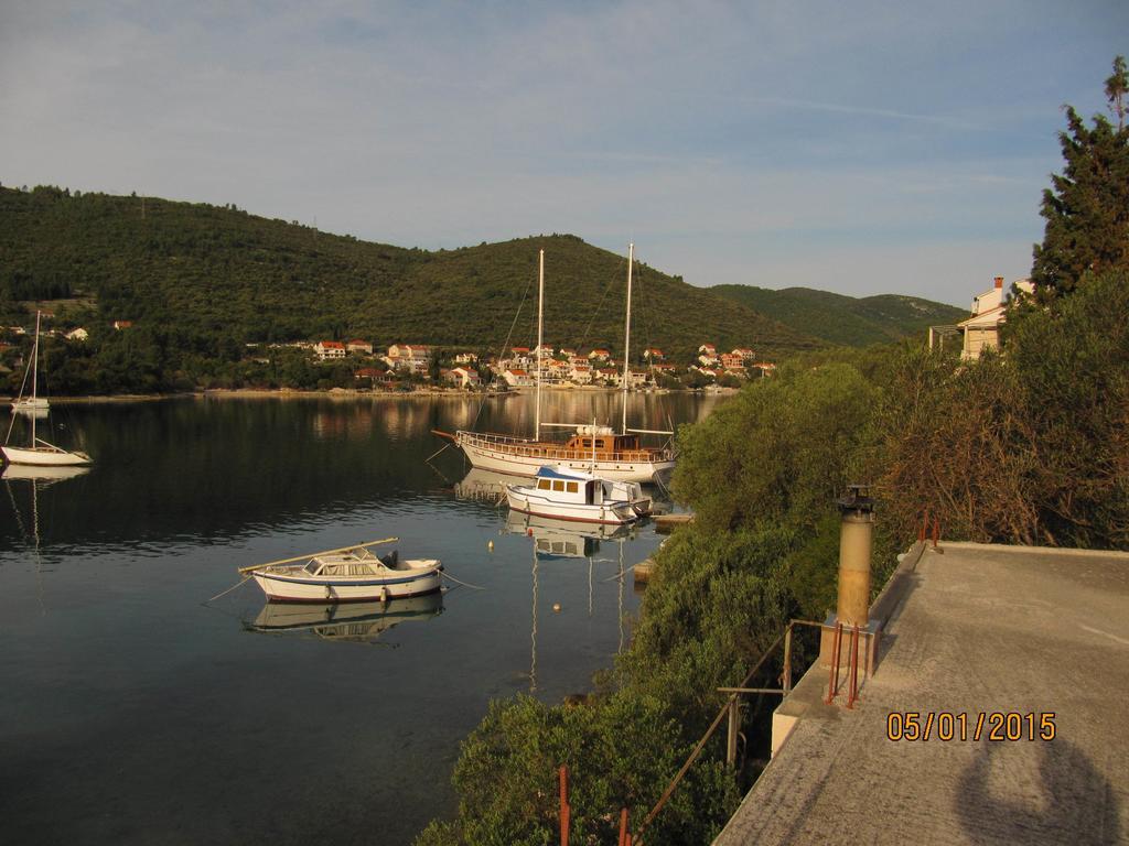 Apartmans And Rooms Dunjini Dvori Đảo Korčula Ngoại thất bức ảnh