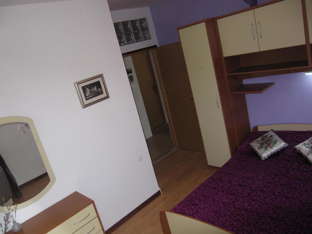 Apartmans And Rooms Dunjini Dvori Đảo Korčula Ngoại thất bức ảnh