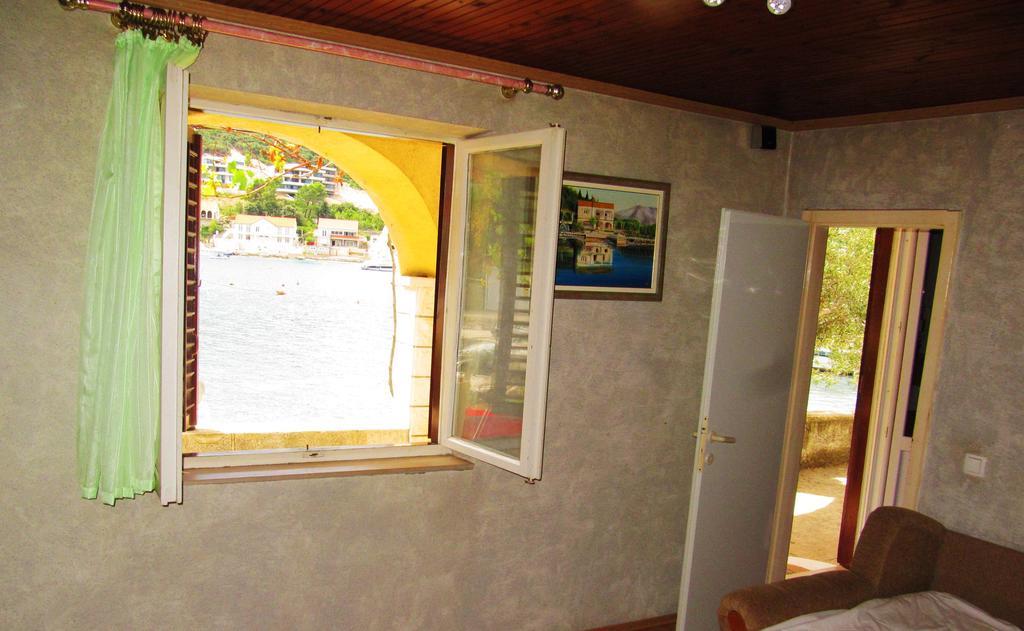 Apartmans And Rooms Dunjini Dvori Đảo Korčula Ngoại thất bức ảnh