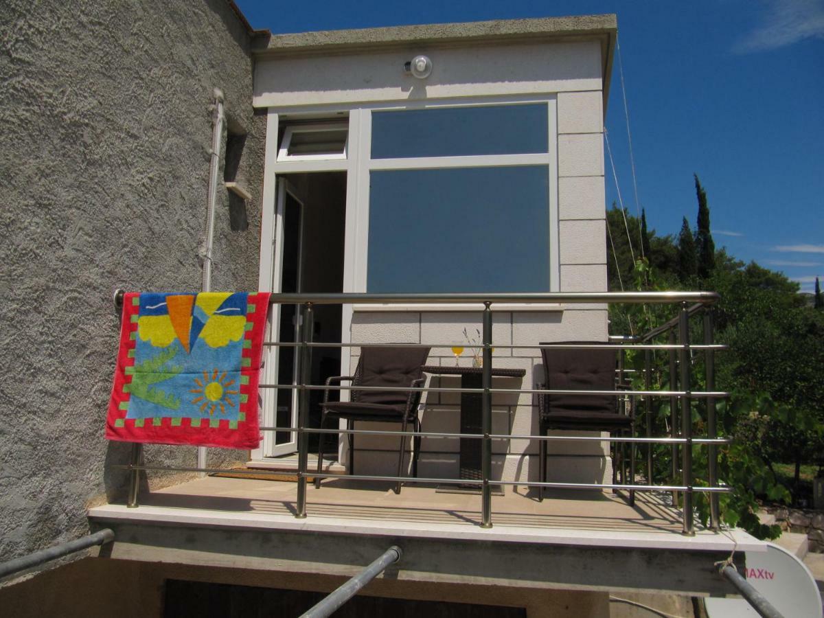 Apartmans And Rooms Dunjini Dvori Đảo Korčula Ngoại thất bức ảnh