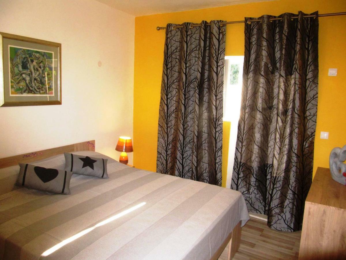 Apartmans And Rooms Dunjini Dvori Đảo Korčula Ngoại thất bức ảnh