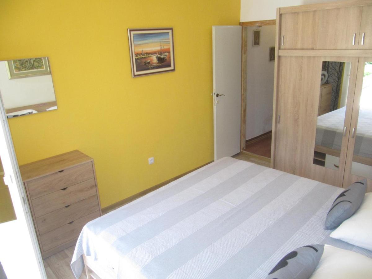 Apartmans And Rooms Dunjini Dvori Đảo Korčula Ngoại thất bức ảnh