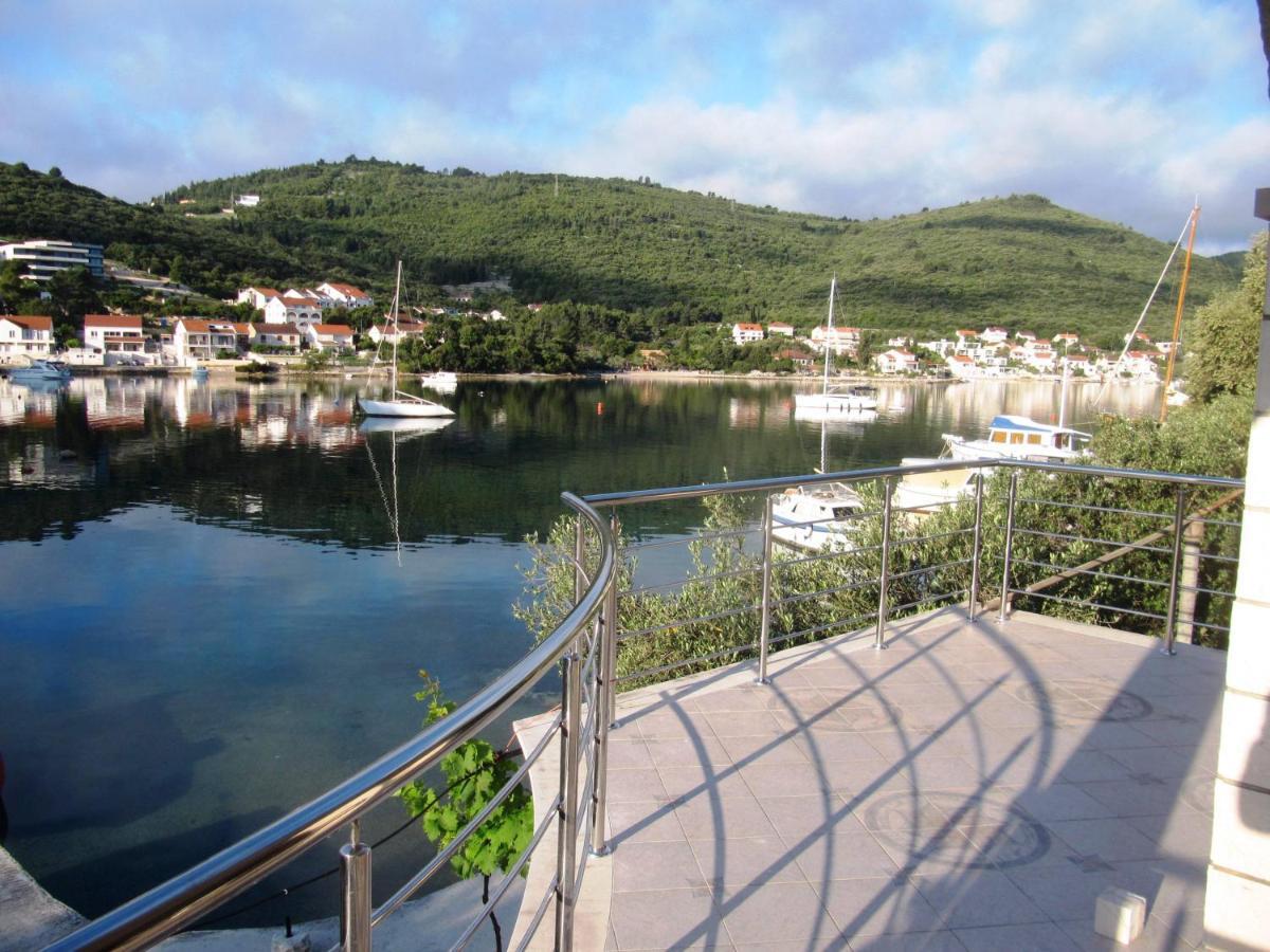 Apartmans And Rooms Dunjini Dvori Đảo Korčula Ngoại thất bức ảnh